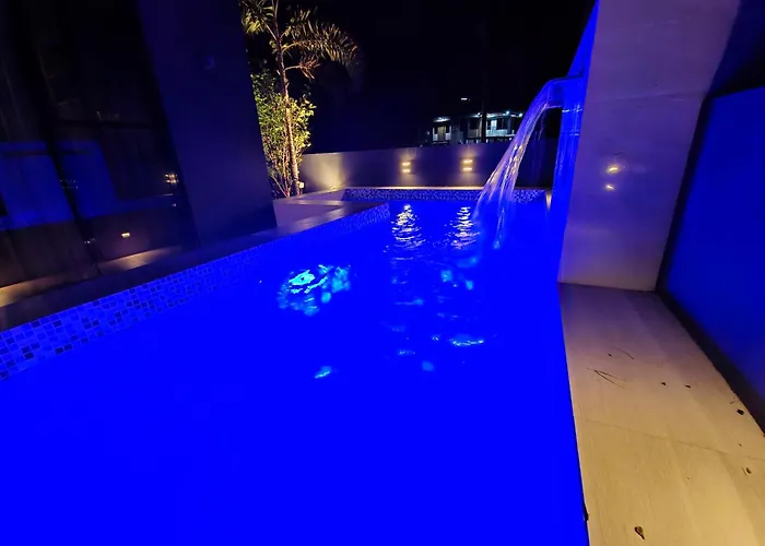 Overlooking Staycation At Sandari Batulao