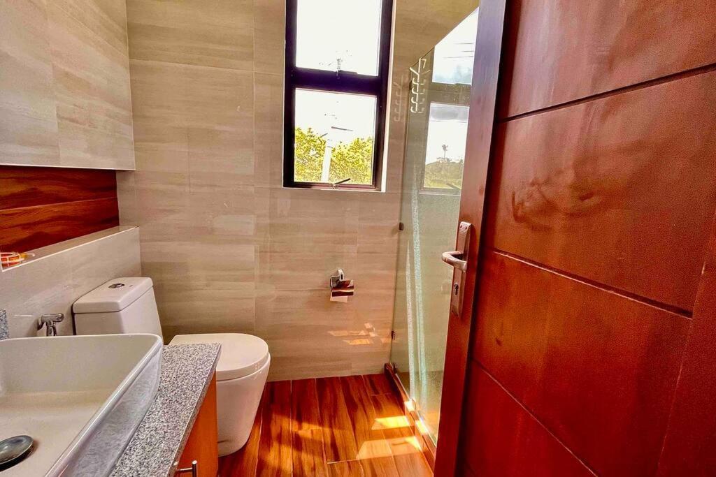 Holiday home Overlooking Staycation At Sandari Batulao Tagaytay City