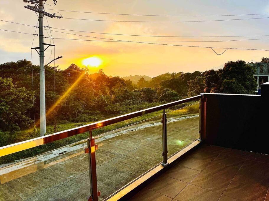 Overlooking Staycation At Sandari Batulao