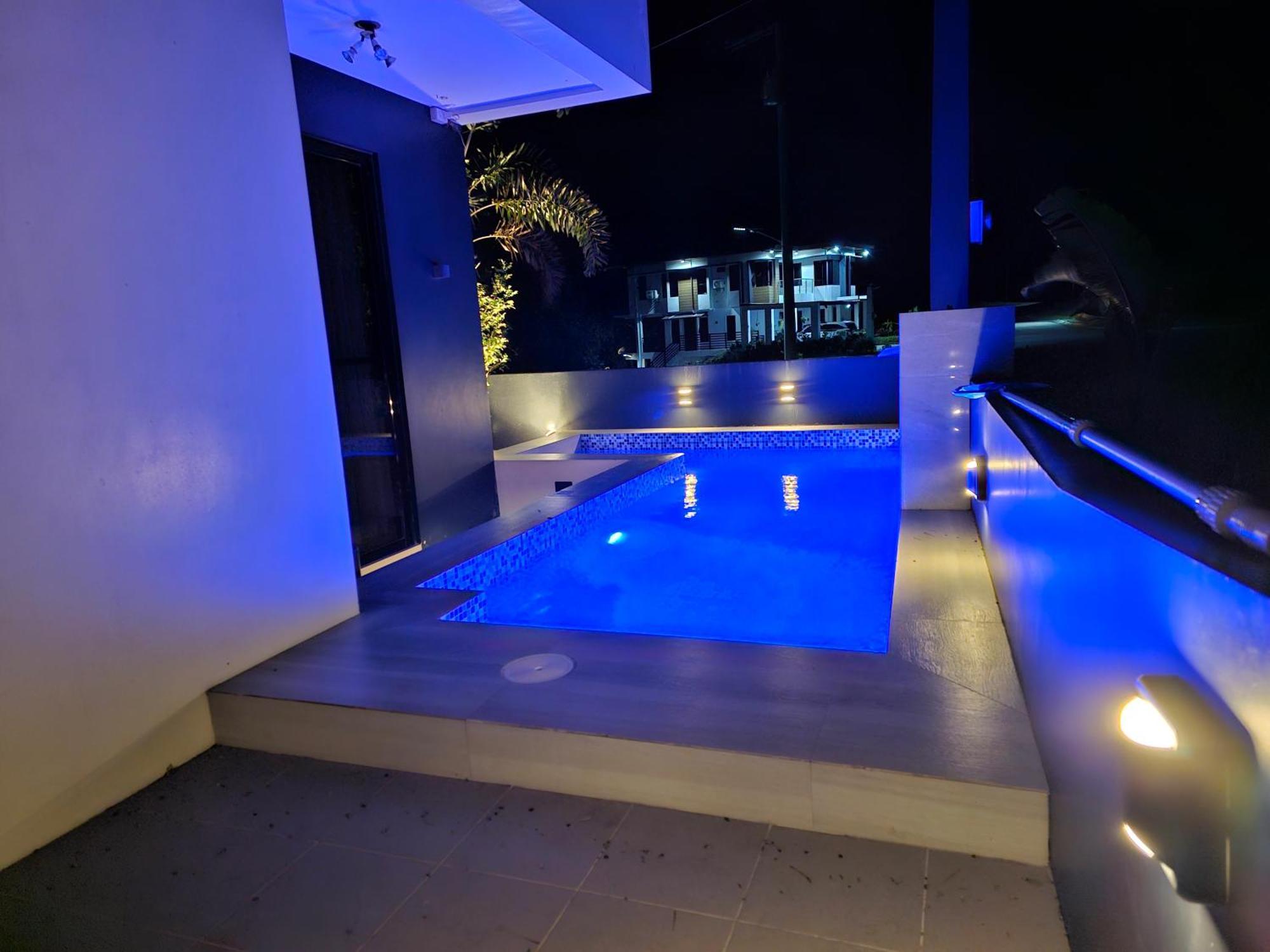 Overlooking Staycation At Sandari Batulao Holiday home *