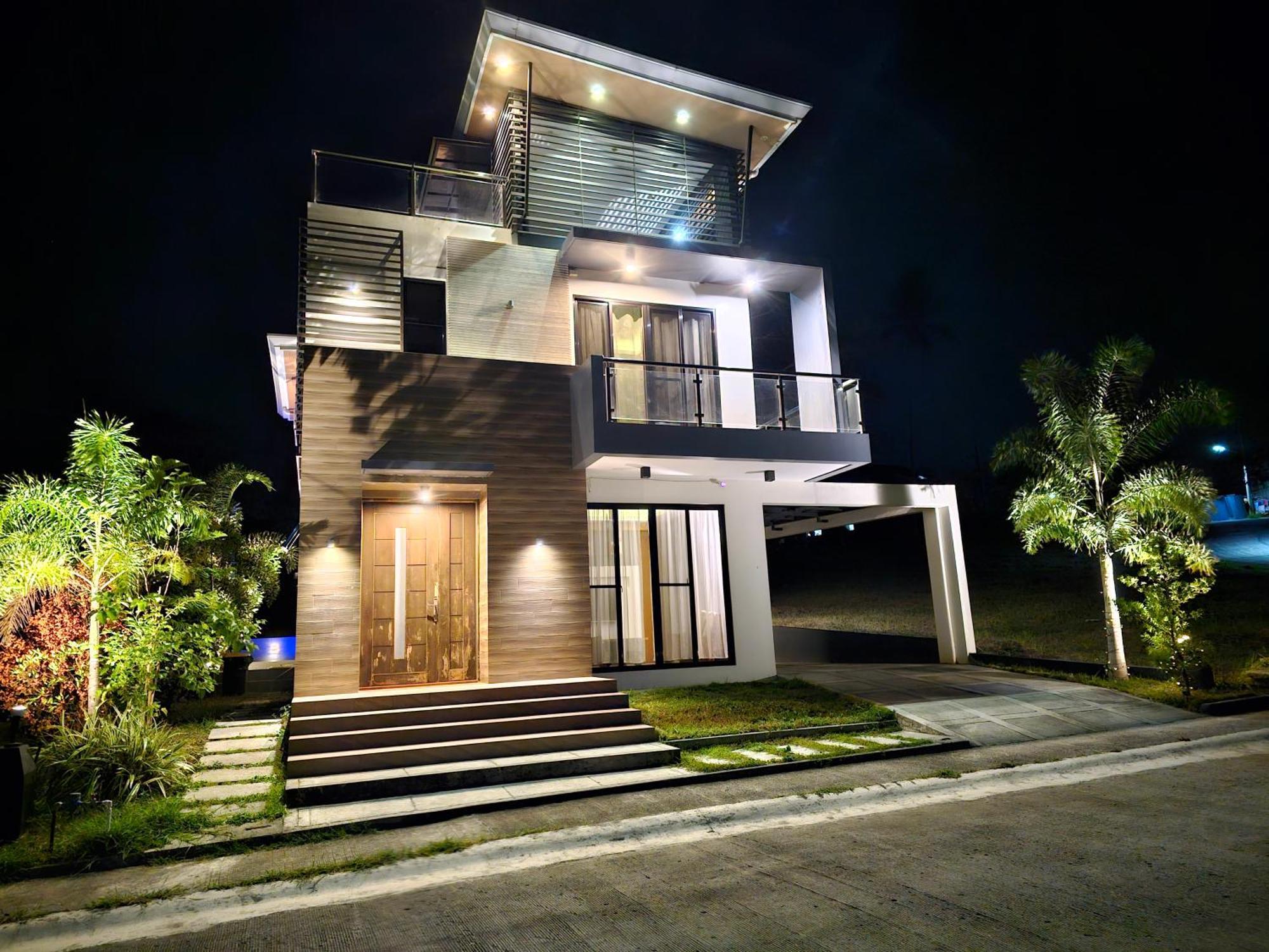 Holiday home Overlooking Staycation At Sandari Batulao Tagaytay City